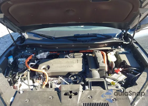 2024 Honda Cr-V Hybrid Sport Touring from USA, damaged, VIN 7FARS6H94RE067419